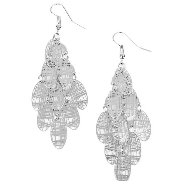 ❤️Cross it Off the List Earrings - Picture 2 of 2